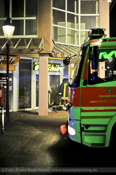 Feuer in Hagen Haspe Tchibo Filiale Voerder Strasse