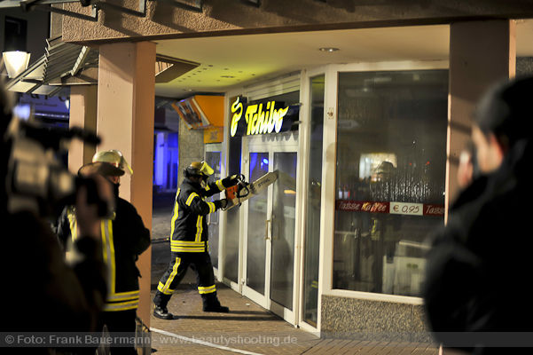 Feuer in Hagen Haspe Tchibo Filiale Voerder Strasse